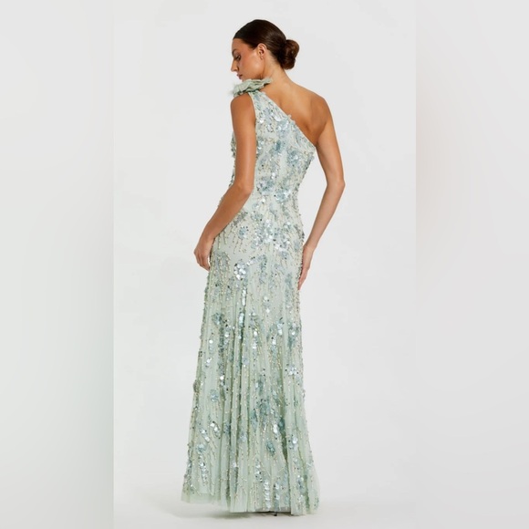 NWT Mac Duggal 94151 Sage Green Embellished One Shoulder Trumpet Gown Size 12 - Picture 4 of 17
